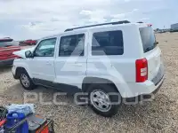 2016 Jeep PATRIOT photo