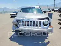 2016 Jeep PATRIOT фото