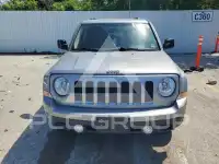 2016 Jeep PATRIOT фото