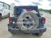 2016 Jeep WRANGLER фото