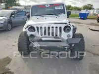2016 Jeep WRANGLER фото