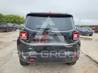 2016 Jeep Renegade photo