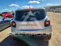 2016 Jeep Renegade photo