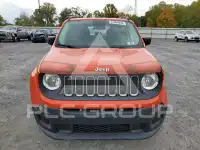2016 Jeep Renegade photo