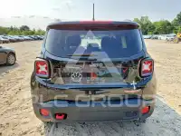 2016 Jeep Renegade photo