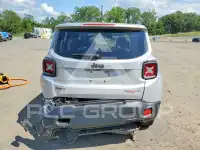 2016 Jeep Renegade photo