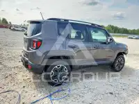 2016 Jeep Renegade photo