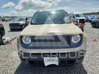 2016 Jeep Renegade photo