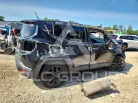 2016 Jeep Renegade photo