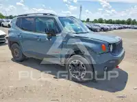 2016 Jeep Renegade photo