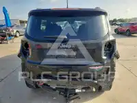2016 Jeep Renegade photo