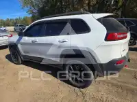 2016 Jeep CHEROKEE фото