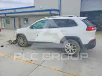 2016 Jeep CHEROKEE фото