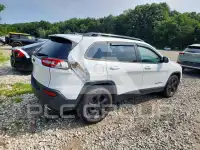 2016 Jeep CHEROKEE фото