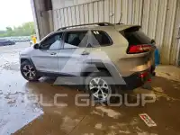 2016 Jeep CHEROKEE фото