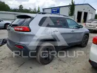 2016 Jeep CHEROKEE фото