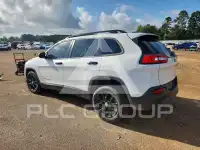 2016 Jeep CHEROKEE фото
