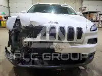 2016 Jeep CHEROKEE фото