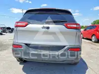 2016 Jeep CHEROKEE фото