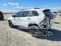 2016 Jeep CHEROKEE photo