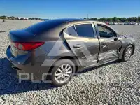 2016 Mazda 3 фото