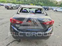 2016 Mazda 3 photo
