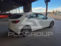2016 Mazda 3 photo