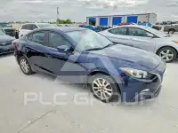 2016 Mazda 3 photo