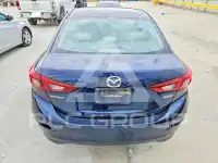 2016 Mazda 3 photo