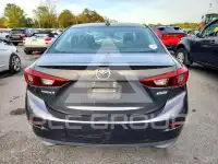2016 Mazda 3 photo