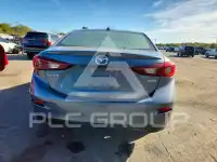 2016 Mazda 3 photo