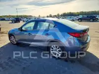 2016 Mazda 3 photo