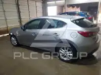 2016 Mazda 3 photo