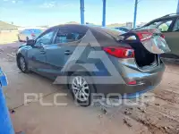 2016 Mazda 3 photo