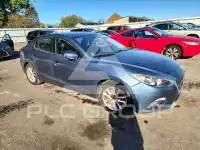 2016 Mazda 3 photo