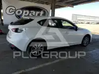 2016 Mazda 3 photo