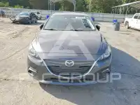 2016 Mazda 3 photo