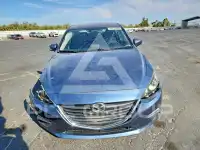2016 Mazda 3 photo