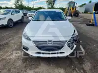 2016 Mazda 3 photo