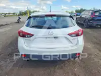 2016 Mazda 3 photo