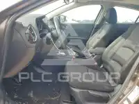 2016 Mazda 3 фото