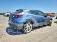 2016 Mazda 3 photo