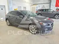 2016 Mazda 3 photo