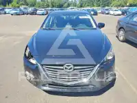 2016 Mazda 3 photo