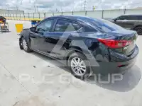 2016 Mazda 3 photo