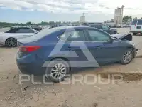 2016 Mazda 3 photo