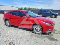 2016 Mazda 3 photo