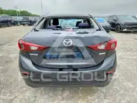 2016 Mazda 3 photo