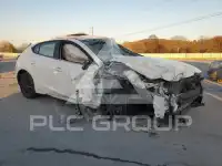 2016 Mazda 3 photo