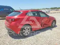 2016 Mazda 3 photo
